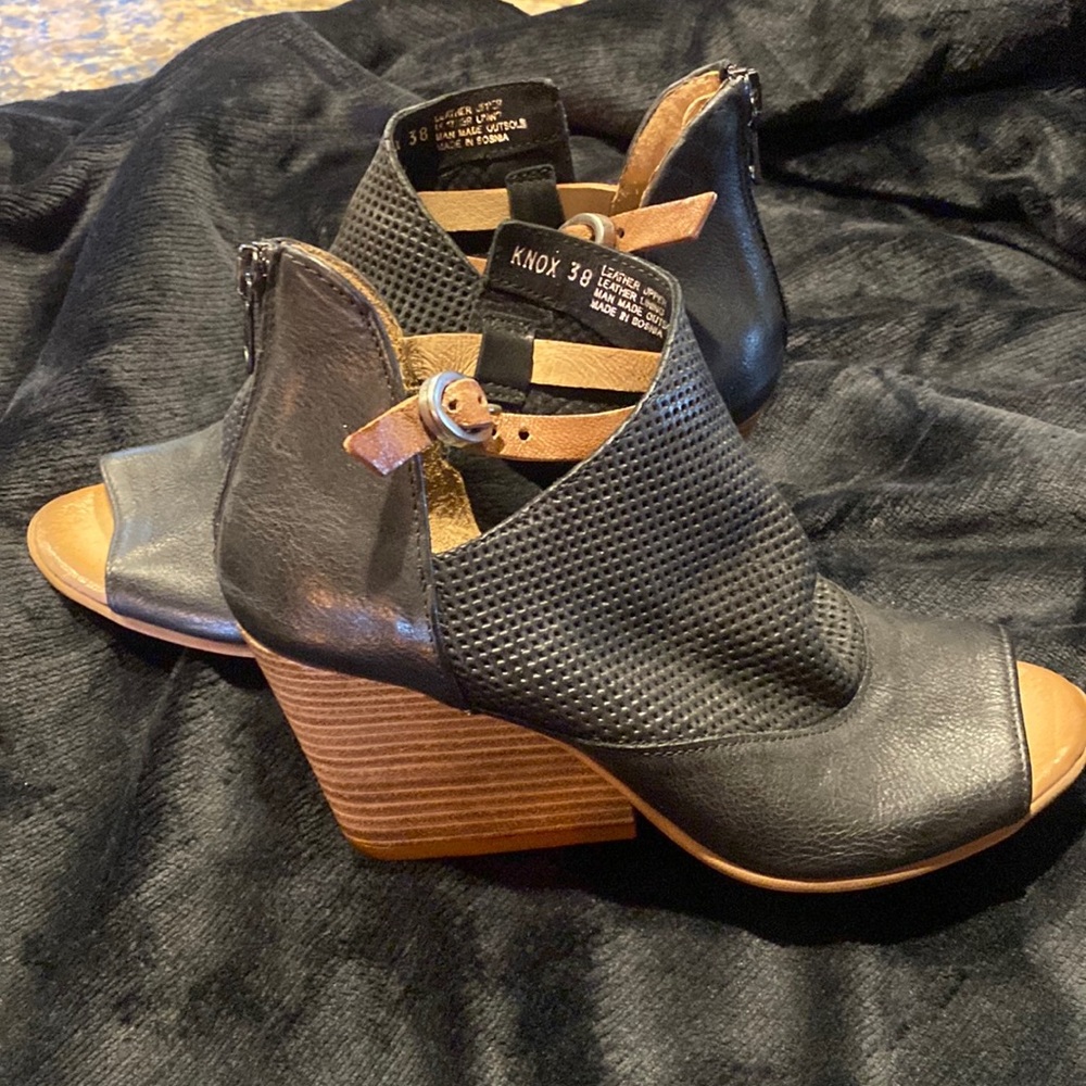Mix mooz shoes
